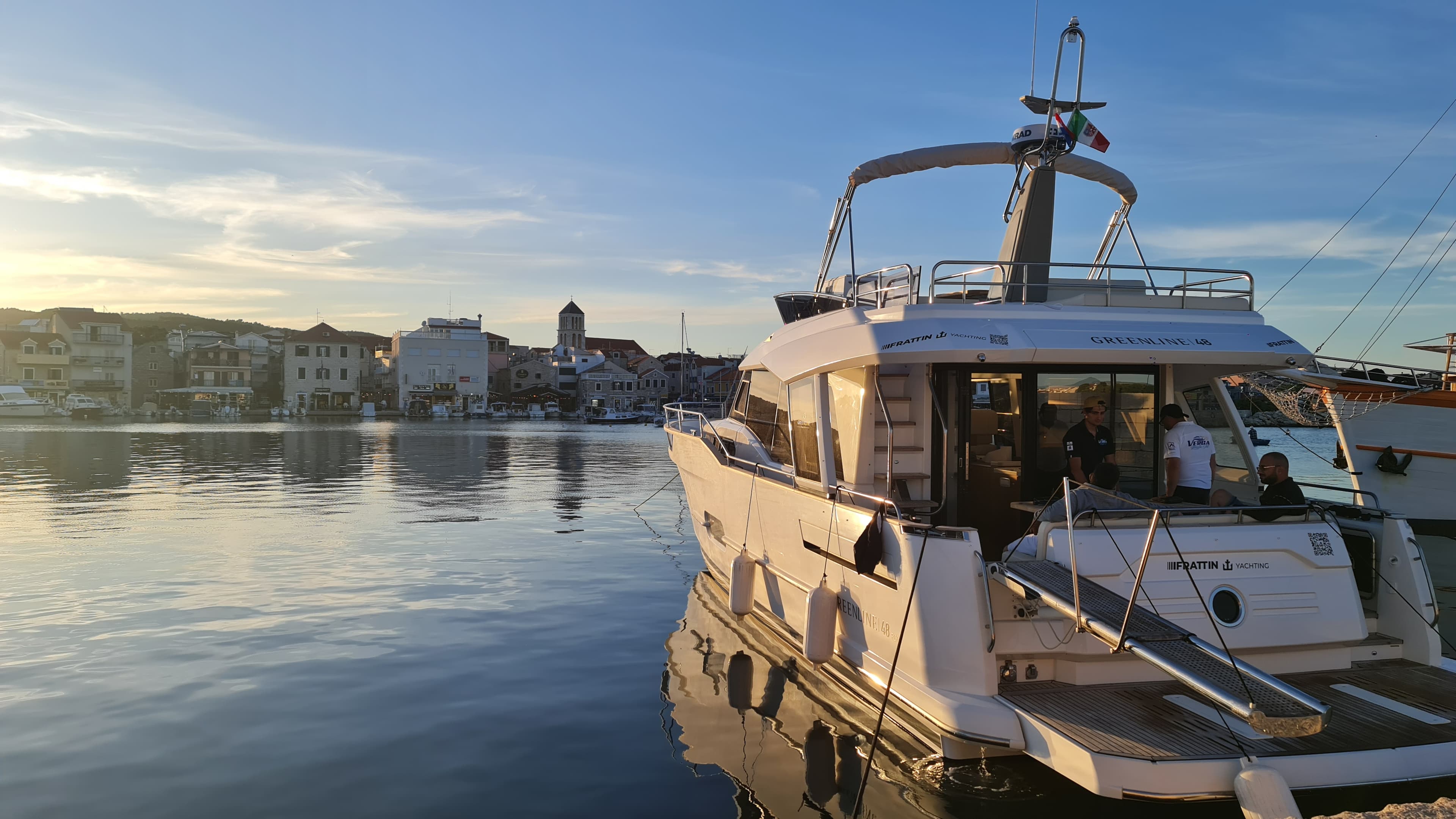 Yacht Greenline 48 Fly in navigazione