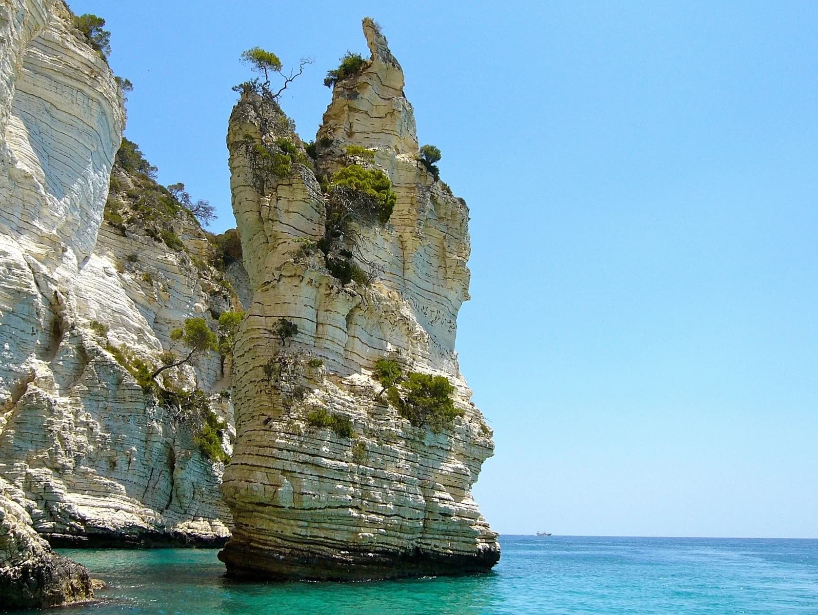 Costa Garganica